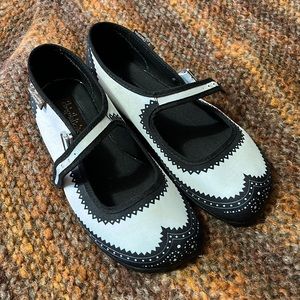 Chocolaticas flats, size 36